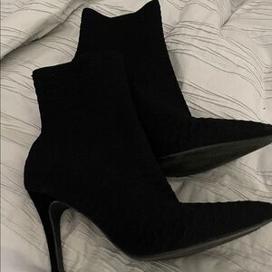 MIA Black Textured Heeled Boots